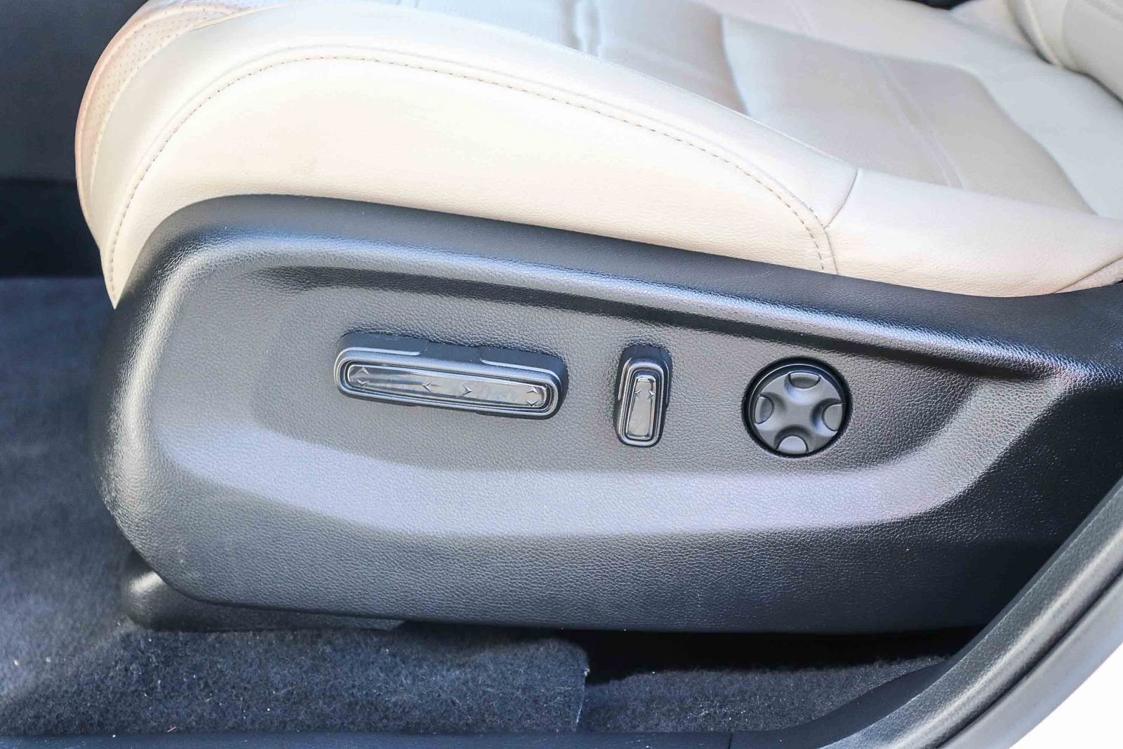 Used 2022 Honda CR-V Touring image 28
