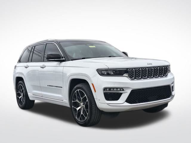 Used 2022 Jeep Grand Cherokee Summit image 1
