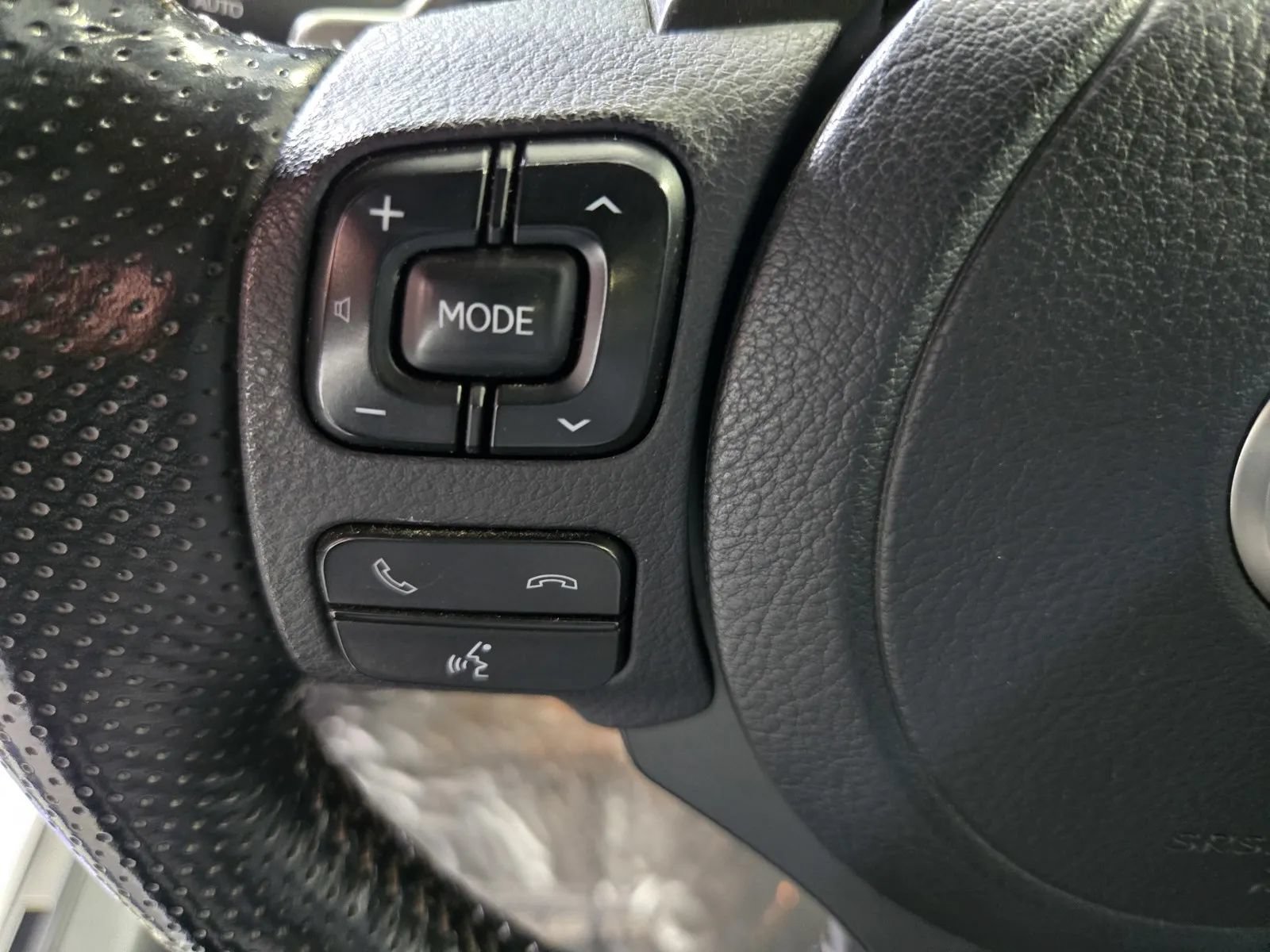 Used 2021 Lexus IS 350 F Sport w/ Navigation Package RWD image 15