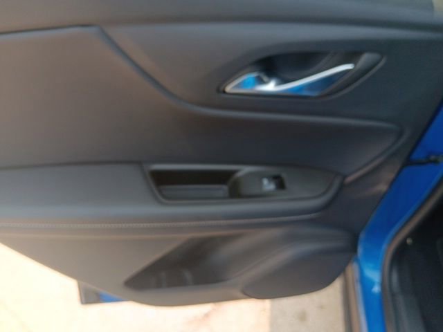 Used 2025 Chevrolet Blazer LT image 27