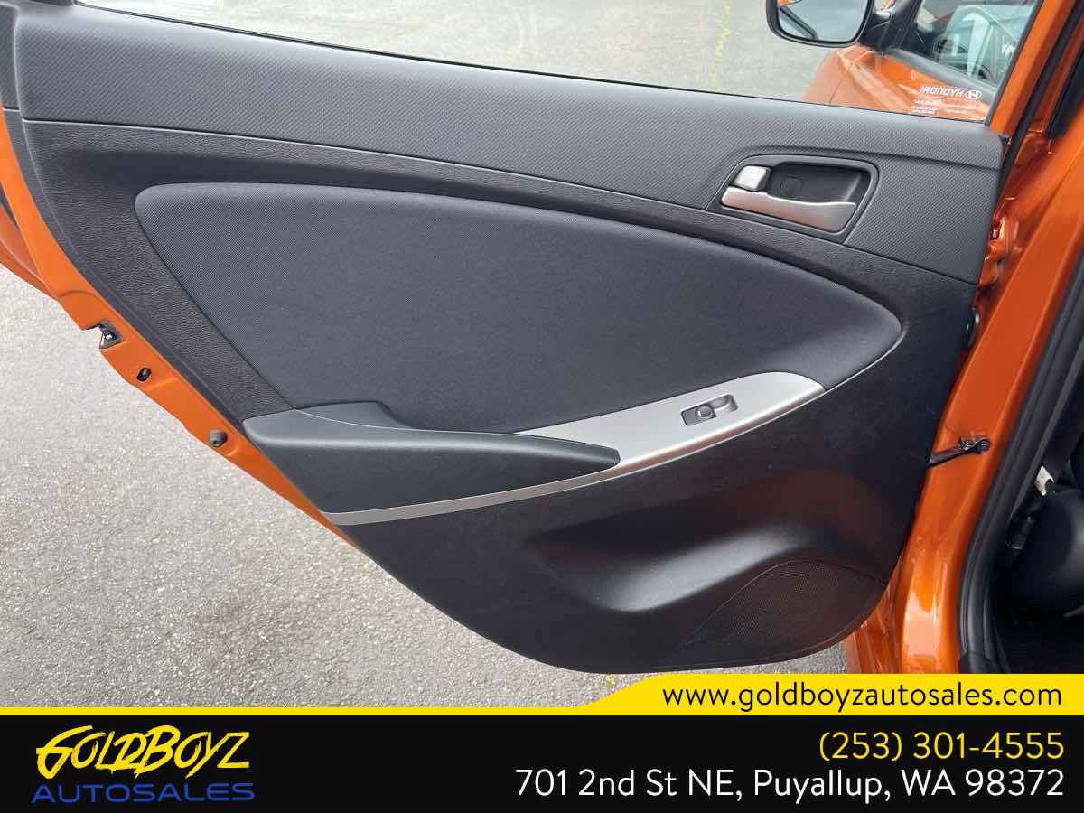 Used 2016 Hyundai Accent SE FWD image 16