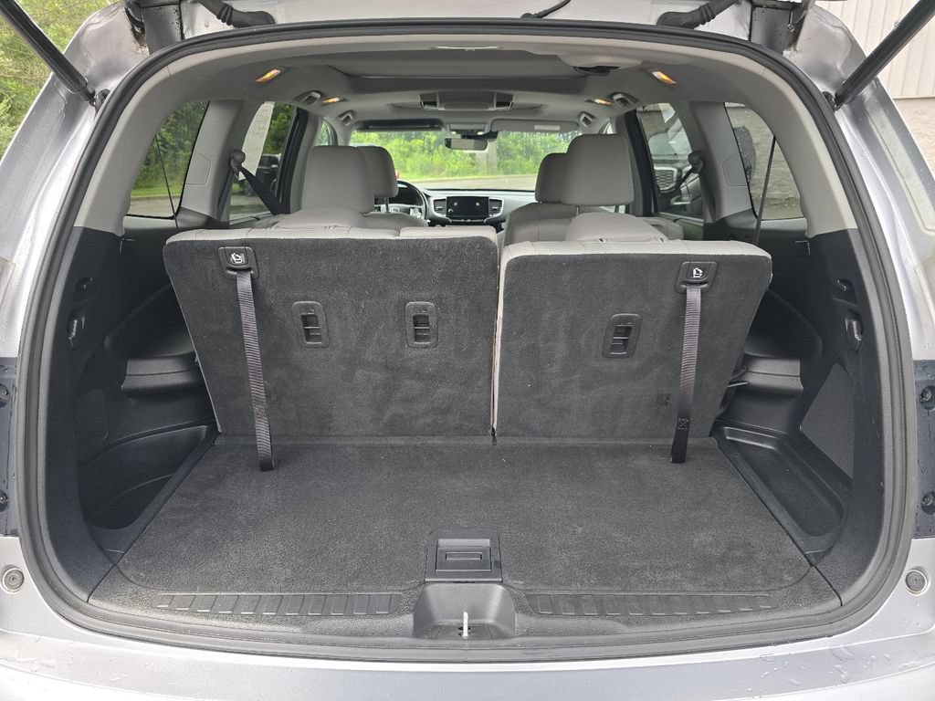 Used 2019 Honda Pilot Elite image 18