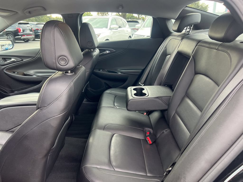 Used 2024 Chevrolet Malibu LT FWD image 23