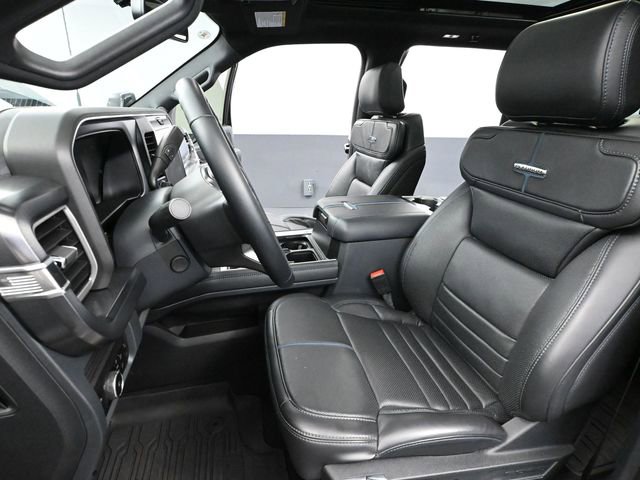Used 2025 Ford F250 Platinum image 25