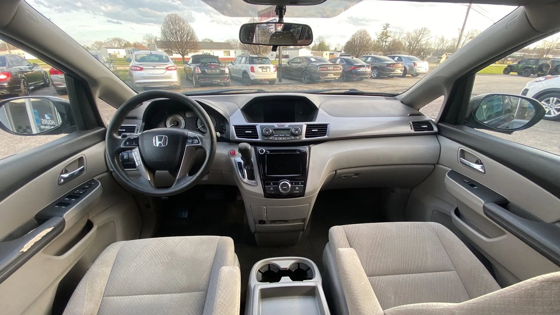 Used 2015 Honda Odyssey EX image 8