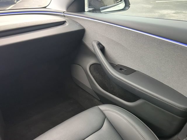 Used 2024 Tesla Model 3 Long Range RWD image 18