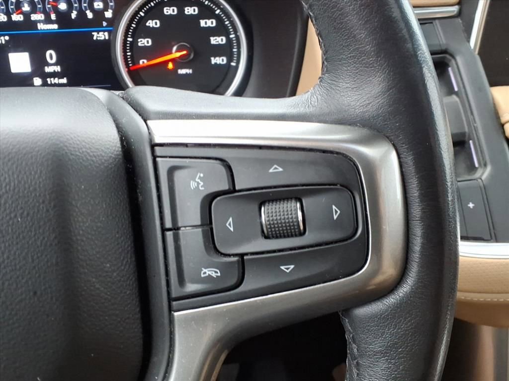 Used 2021 Chevrolet Suburban Premier AWD/4WD image 14