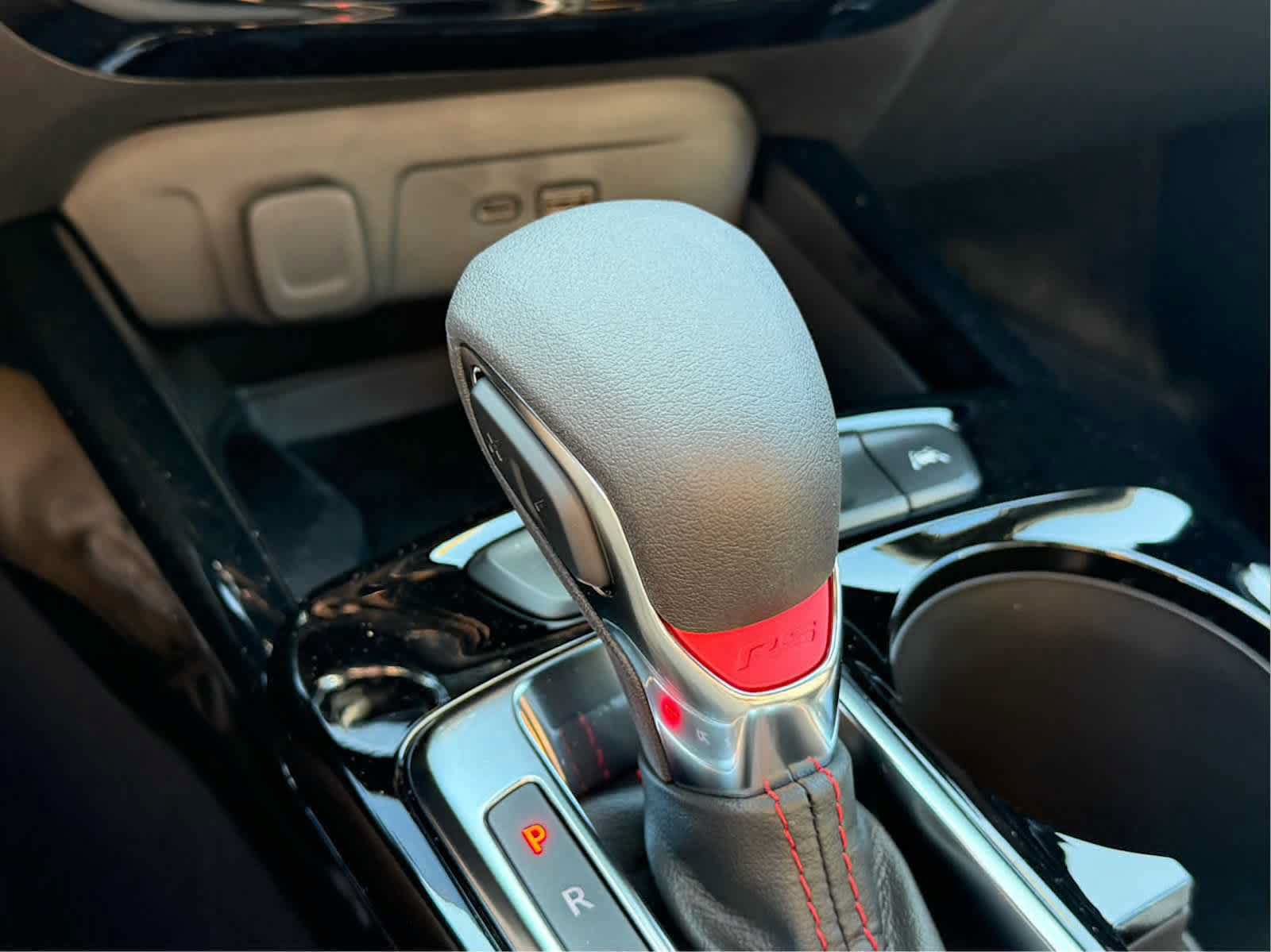New 2026 Chevrolet Trax RS w/ Sunroof Package FWD image 20