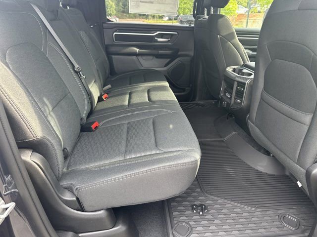 New 2026 RAM 1500 4x4 Crew Cab image 15