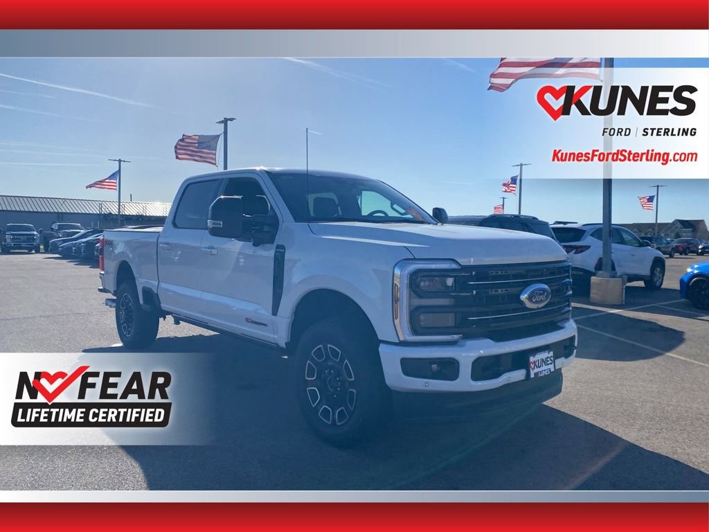 New 2026 Ford F350 Platinum w/ FX4 Off-Road Package