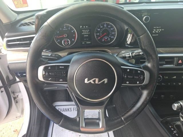 Used 2023 Kia K5 EX w/ EX Premium Package FWD image 16