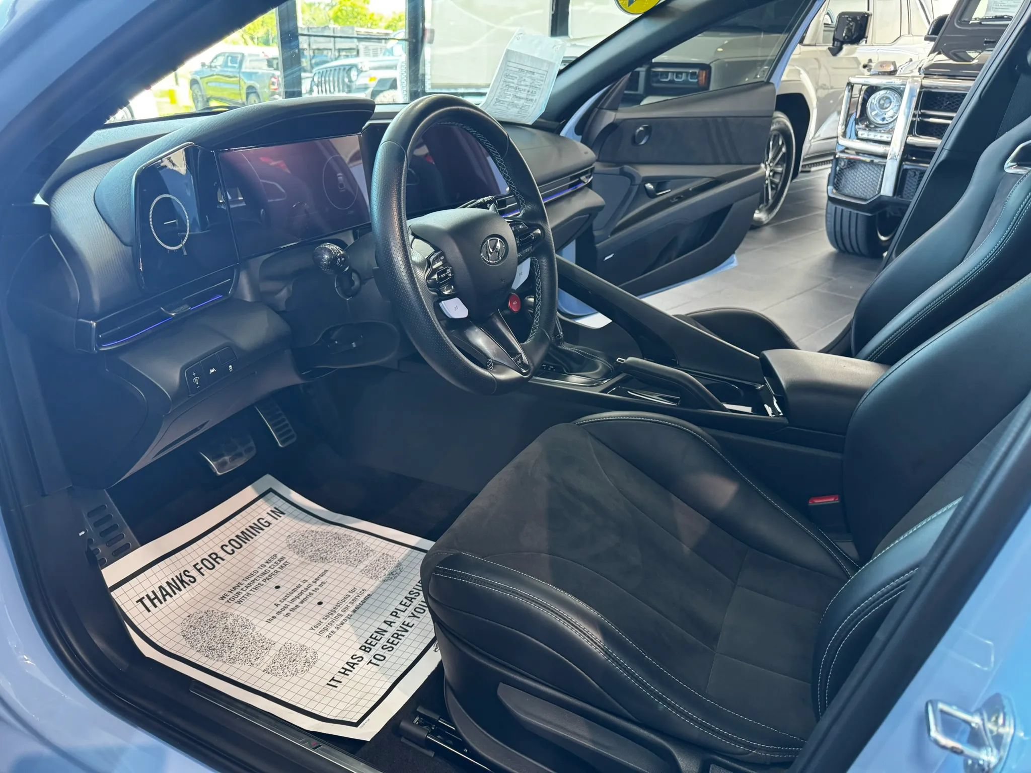 Used 2022 Hyundai Elantra N FWD image 8
