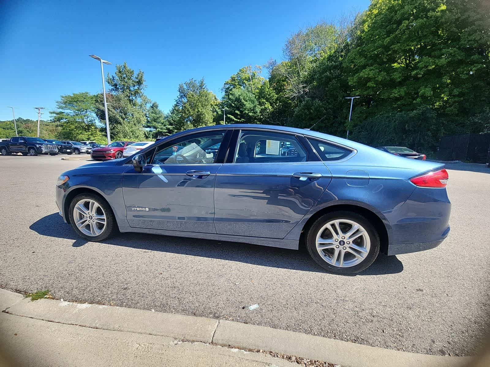Used 2018 Ford Fusion S FWD image 23