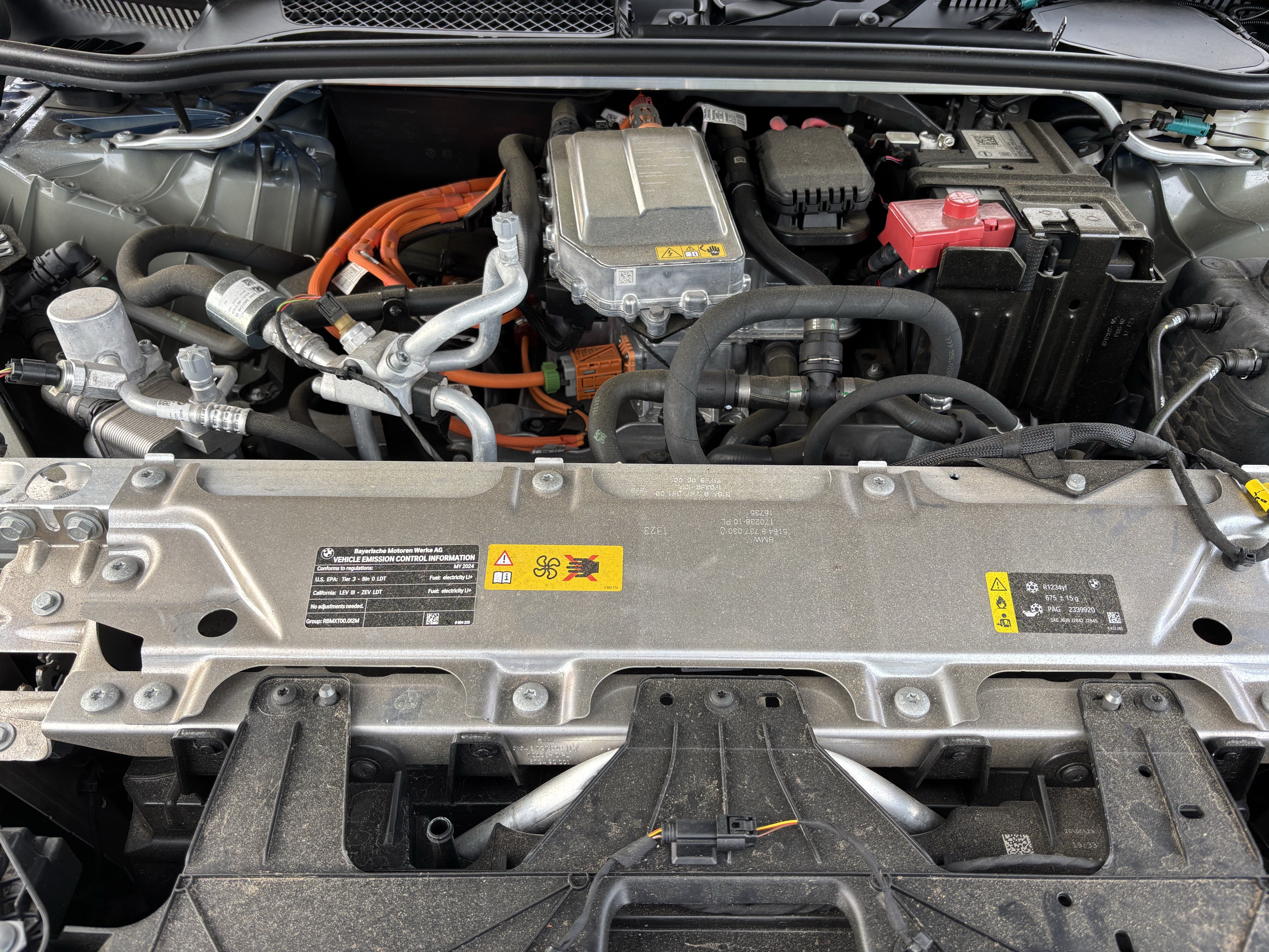 Certified 2024 BMW iX xDrive50 AWD/4WD image 36