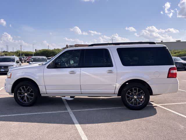 Used 2017 Ford Expedition EL Limited w/ Equipment Group 301A RWD image 3