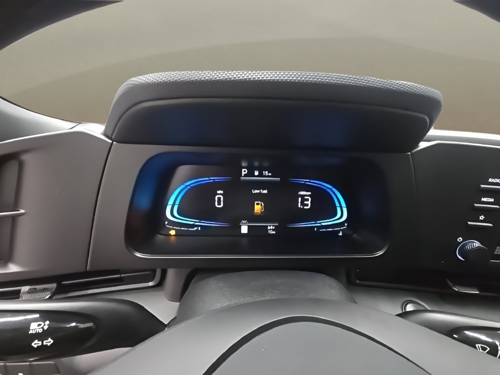 New 2026 Hyundai Elantra SEL Sport FWD image 36