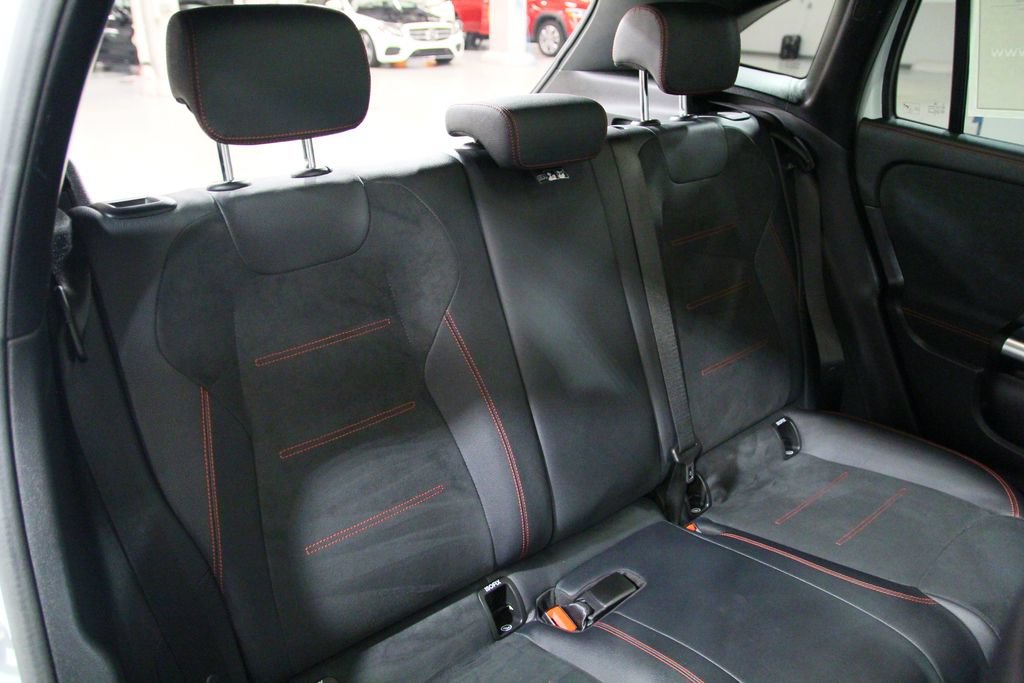 Certified 2024 Mercedes-Benz GLA 250 4MATIC image 27