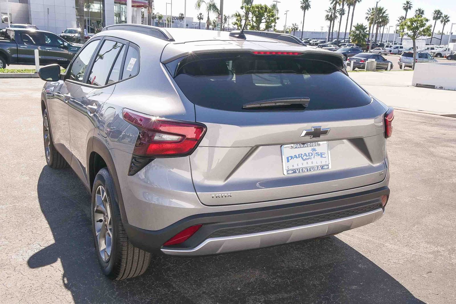 New 2026 Chevrolet Trax LT w/ LT Convenience Package FWD image 7