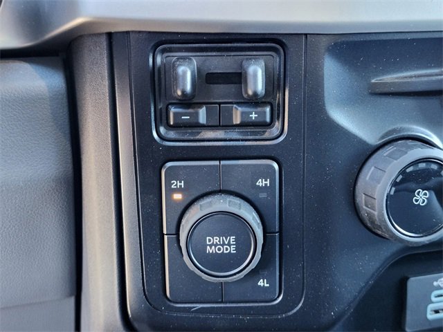 New 2024 Ford F550 4x4 Regular Cab Super Duty image 17