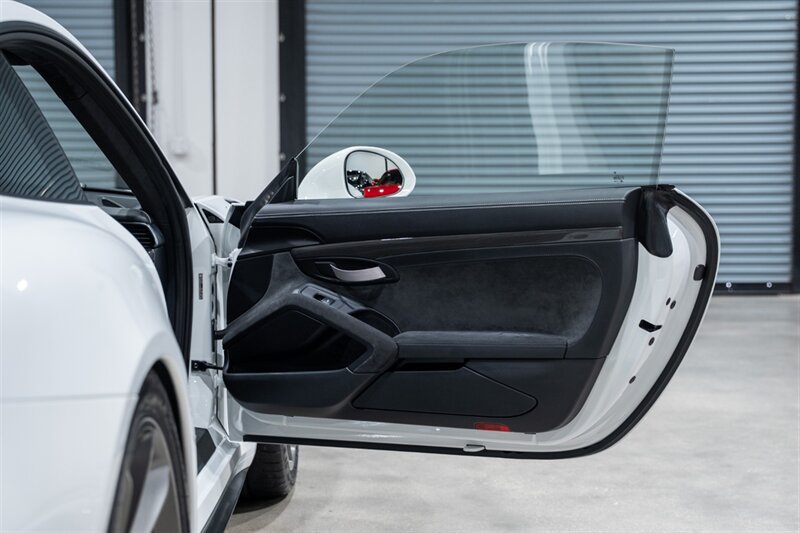 Used 2016 Porsche 911 GT3 RS RWD image 33