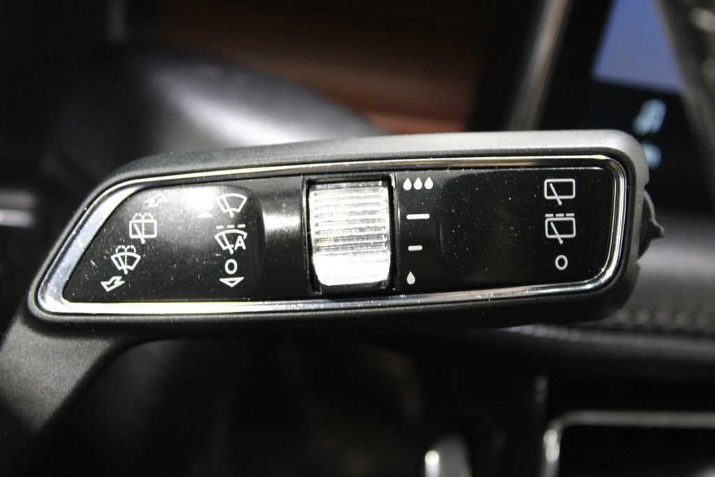 Used 2022 Lincoln Nautilus Reserve FWD image 28
