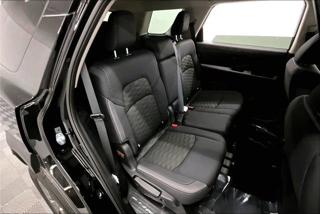 New 2025 Nissan Pathfinder SV w/ Cargo Package image 31
