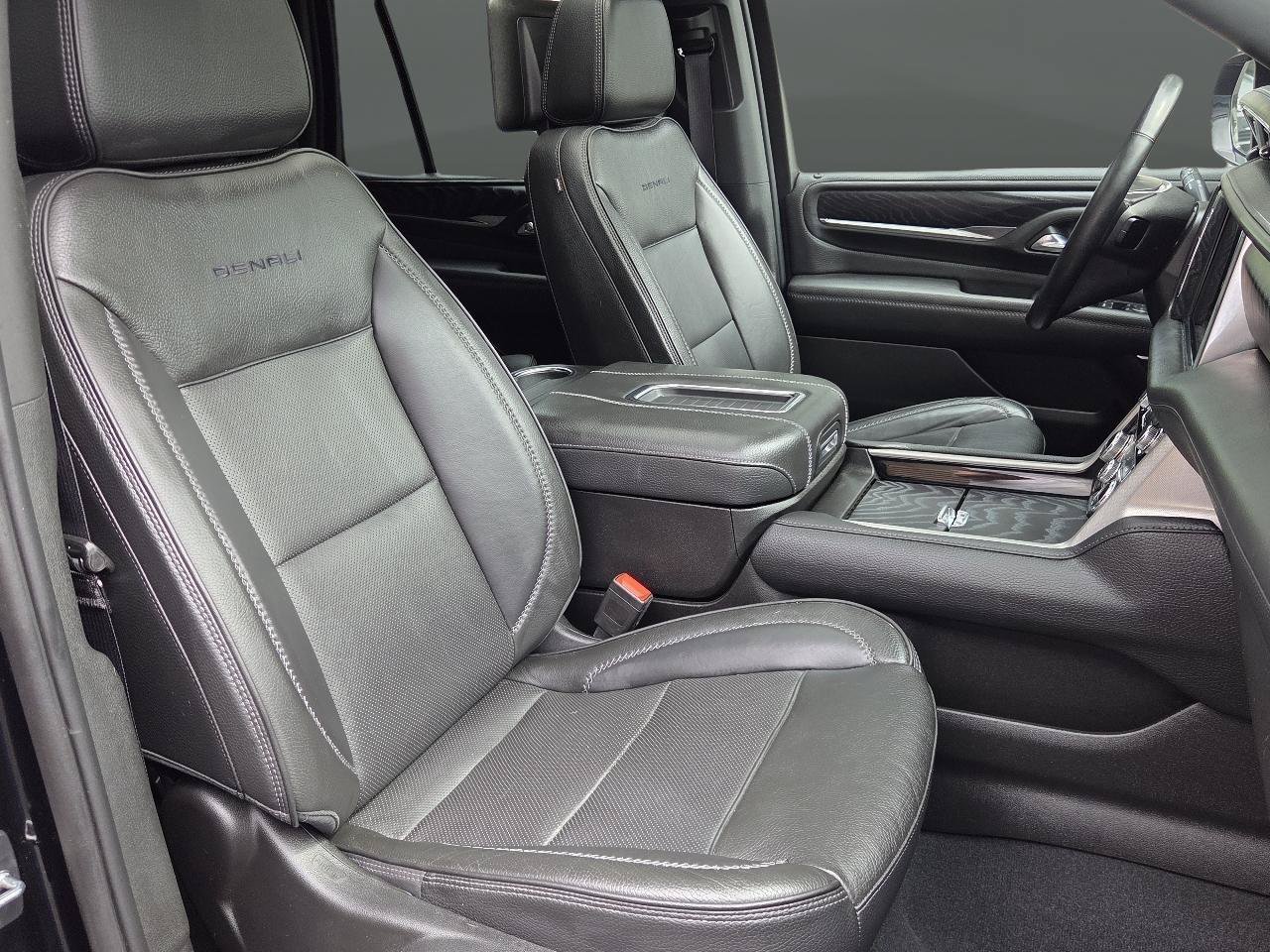 Used 2023 GMC Yukon Denali w/ Max Trailering Package AWD/4WD image 22