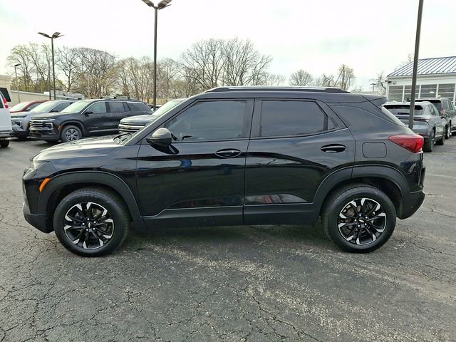 Used 2023 Chevrolet TrailBlazer LT w/ Convenience Package AWD/4WD image 8