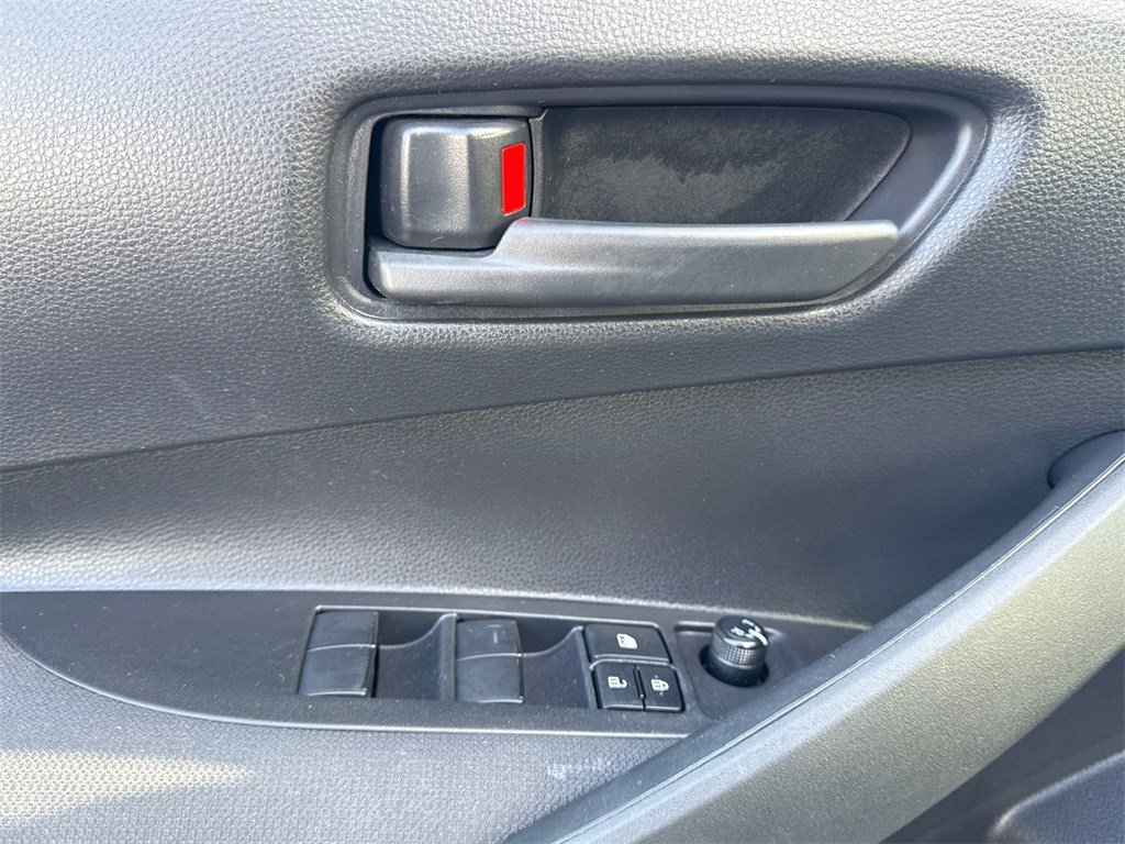 Used 2022 Toyota Corolla LE image 18