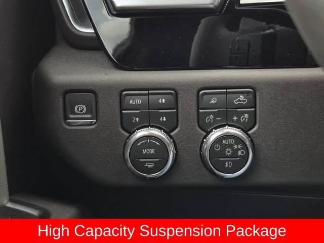 New 2026 GMC Sierra 1500 SLT w/ SLT Premium Package AWD/4WD image 16