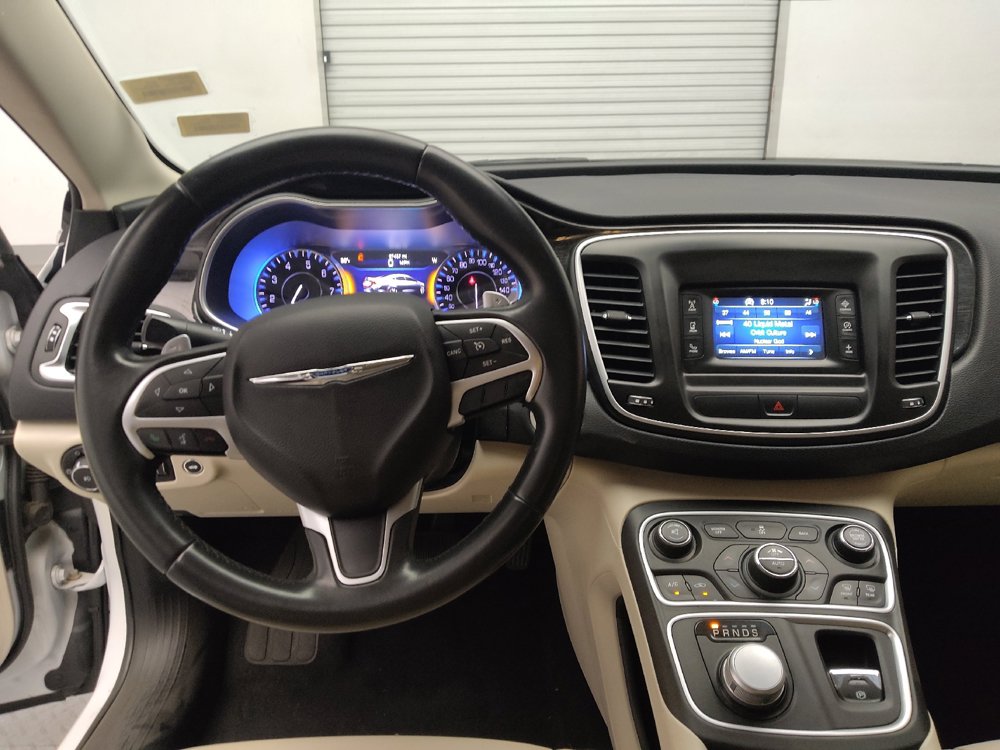 Used 2015 Chrysler 200 C FWD image 22