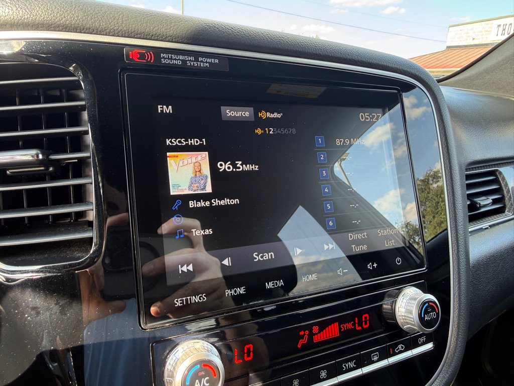 Used 2020 Mitsubishi Outlander GT AWD/4WD image 28