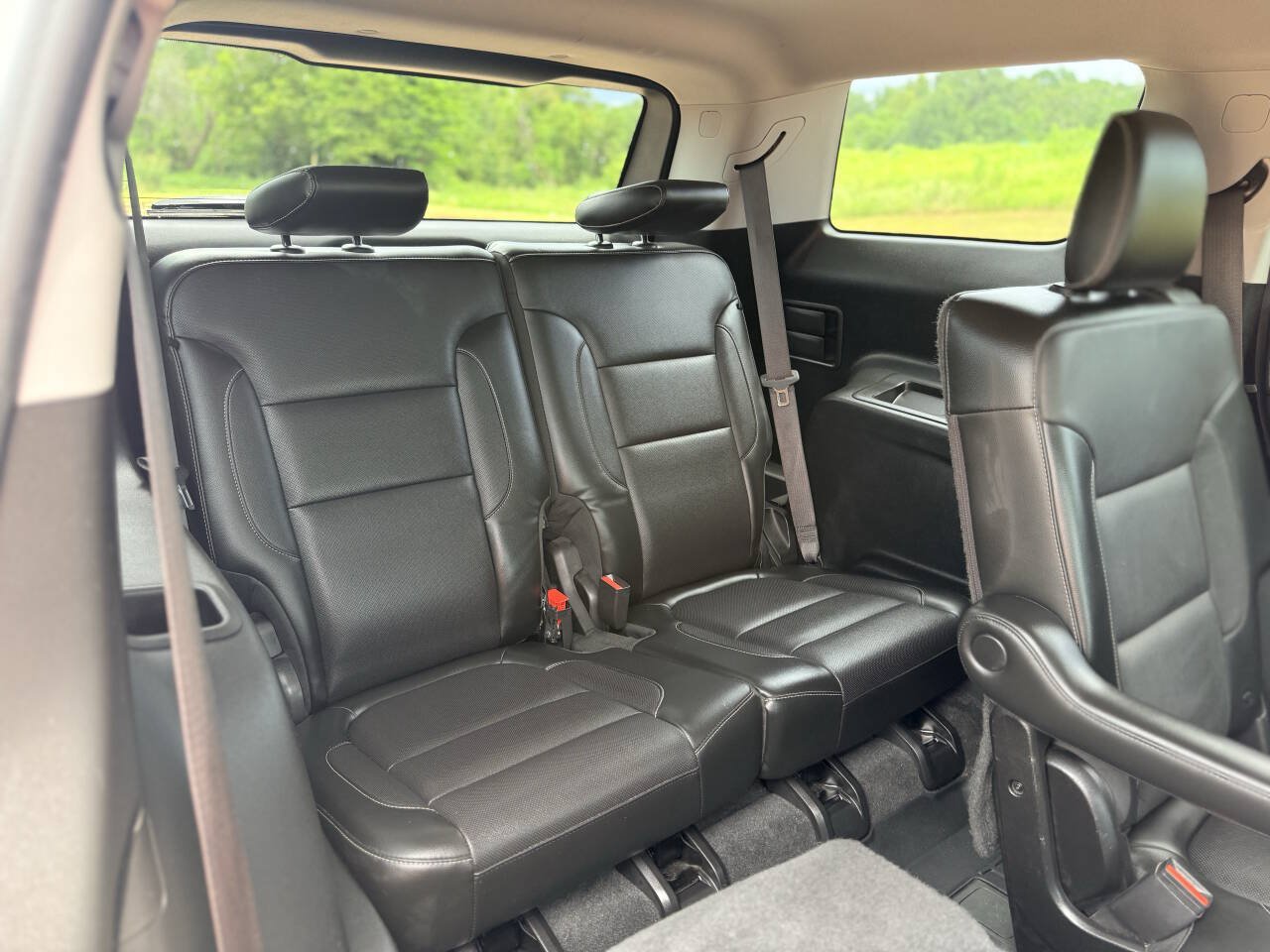 Used 2019 GMC Acadia SLT FWD image 14