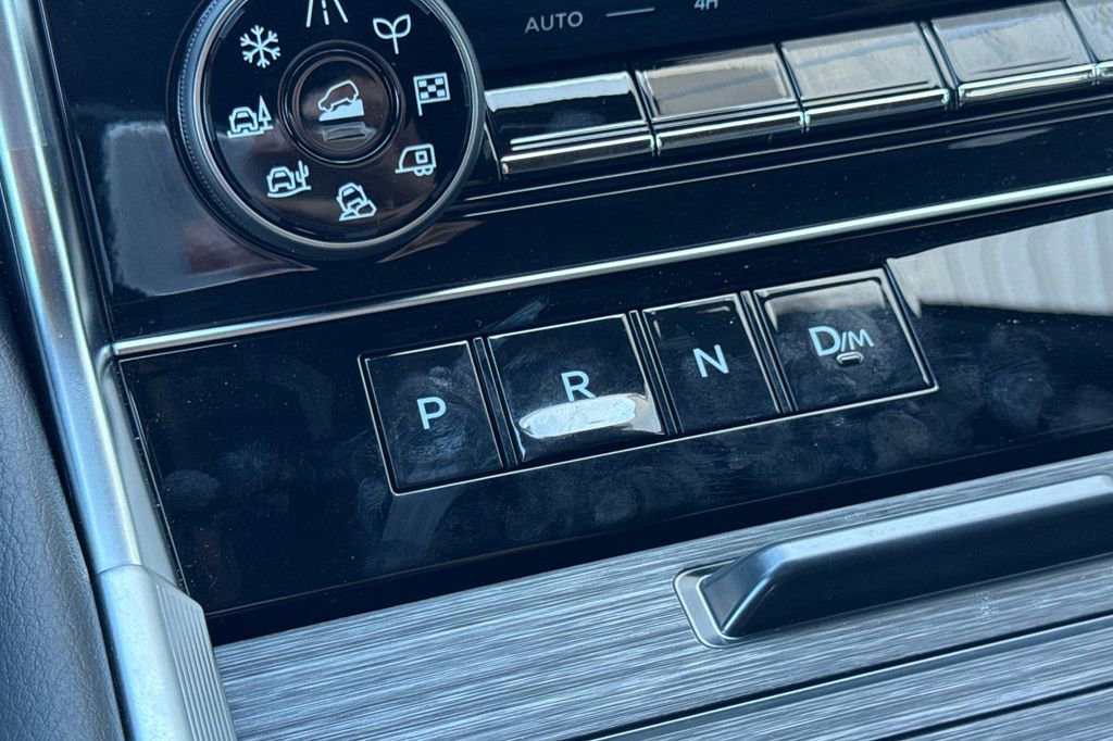 New 2025 Nissan Armada SL AWD/4WD image 19