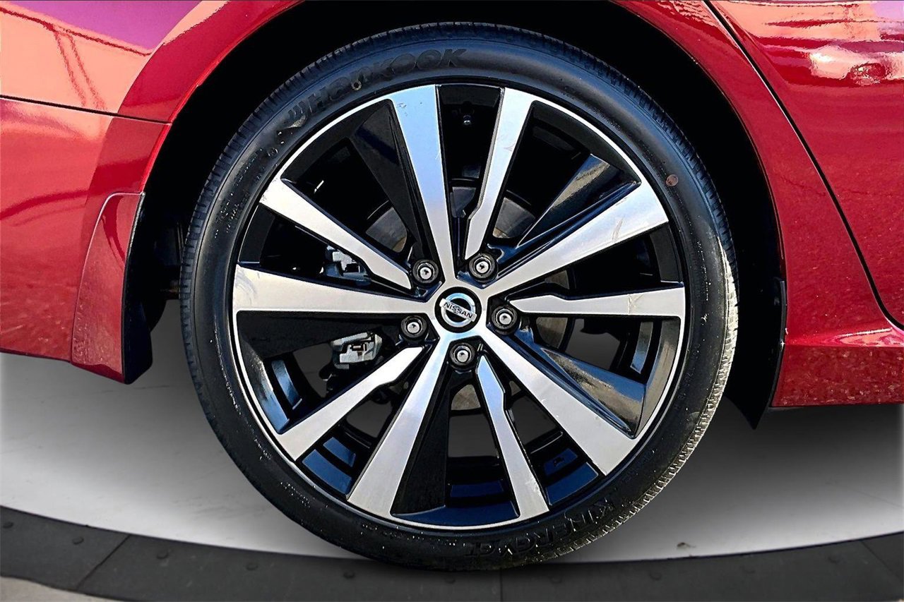 Used 2020 Nissan Altima 2.0 Platinum image 35