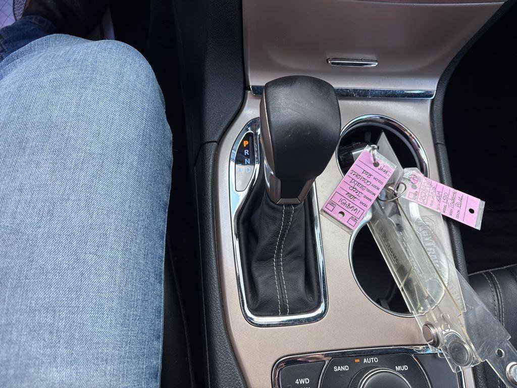 Used 2016 Jeep Grand Cherokee Limited image 24