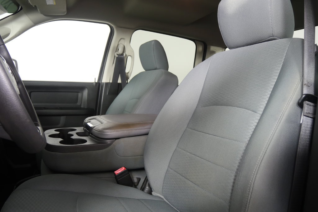 Used 2020 RAM 1500 Express RWD image 13