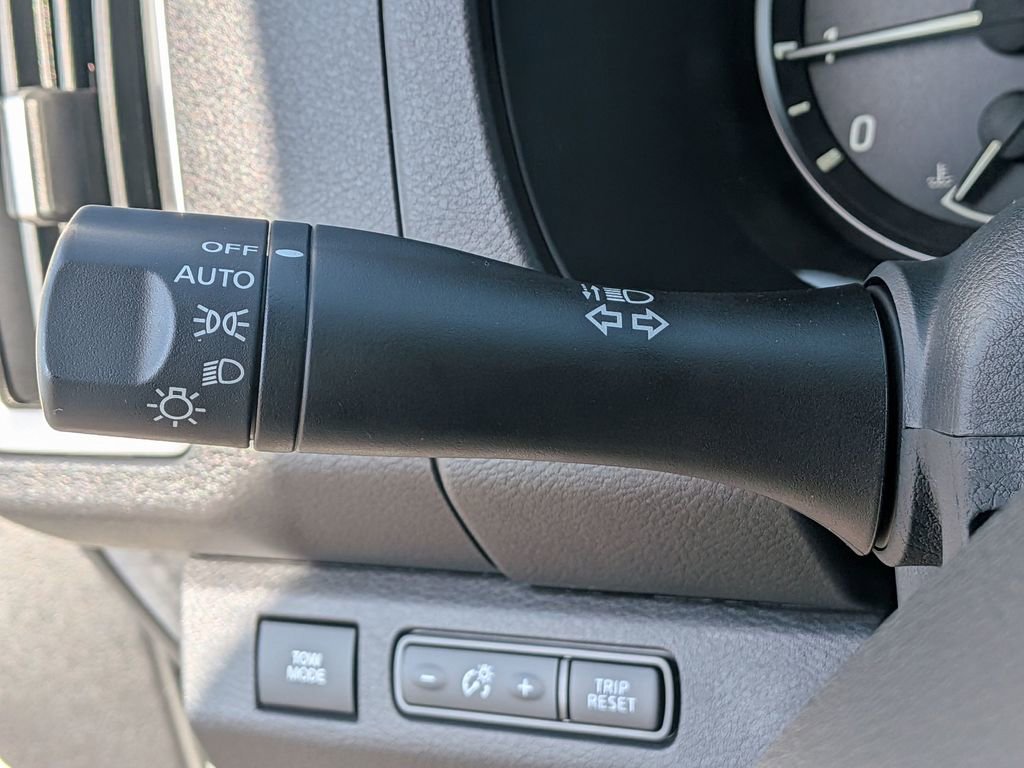 New 2026 Nissan Frontier SV w/ SV Convenience Package image 18