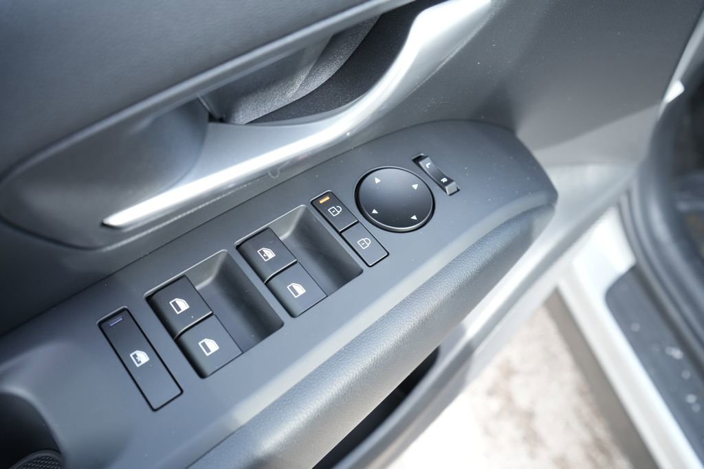 New 2026 Hyundai Tucson SE image 19