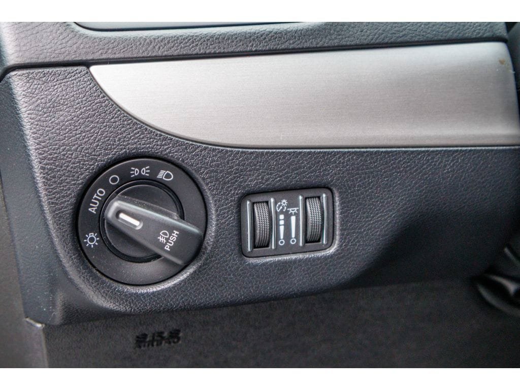 Used 2017 Dodge Grand Caravan GT FWD image 22