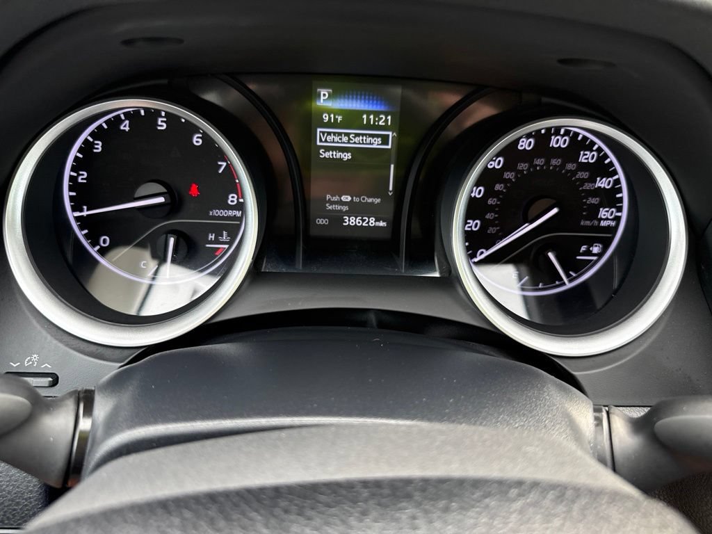 Used 2023 Toyota Camry LE FWD image 13