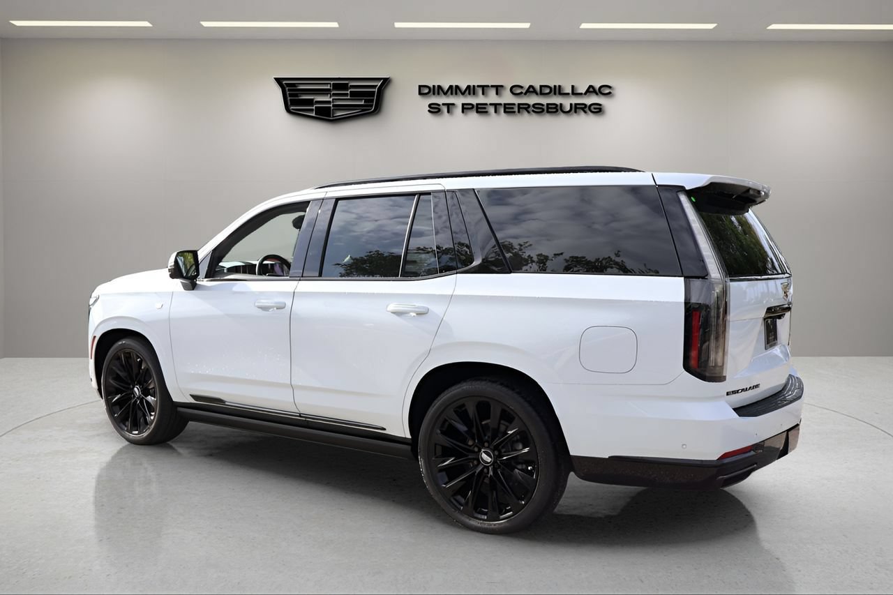 Used 2026 Cadillac Escalade Platinum Sport w/ LPO, ONYX Package AWD/4WD image 3