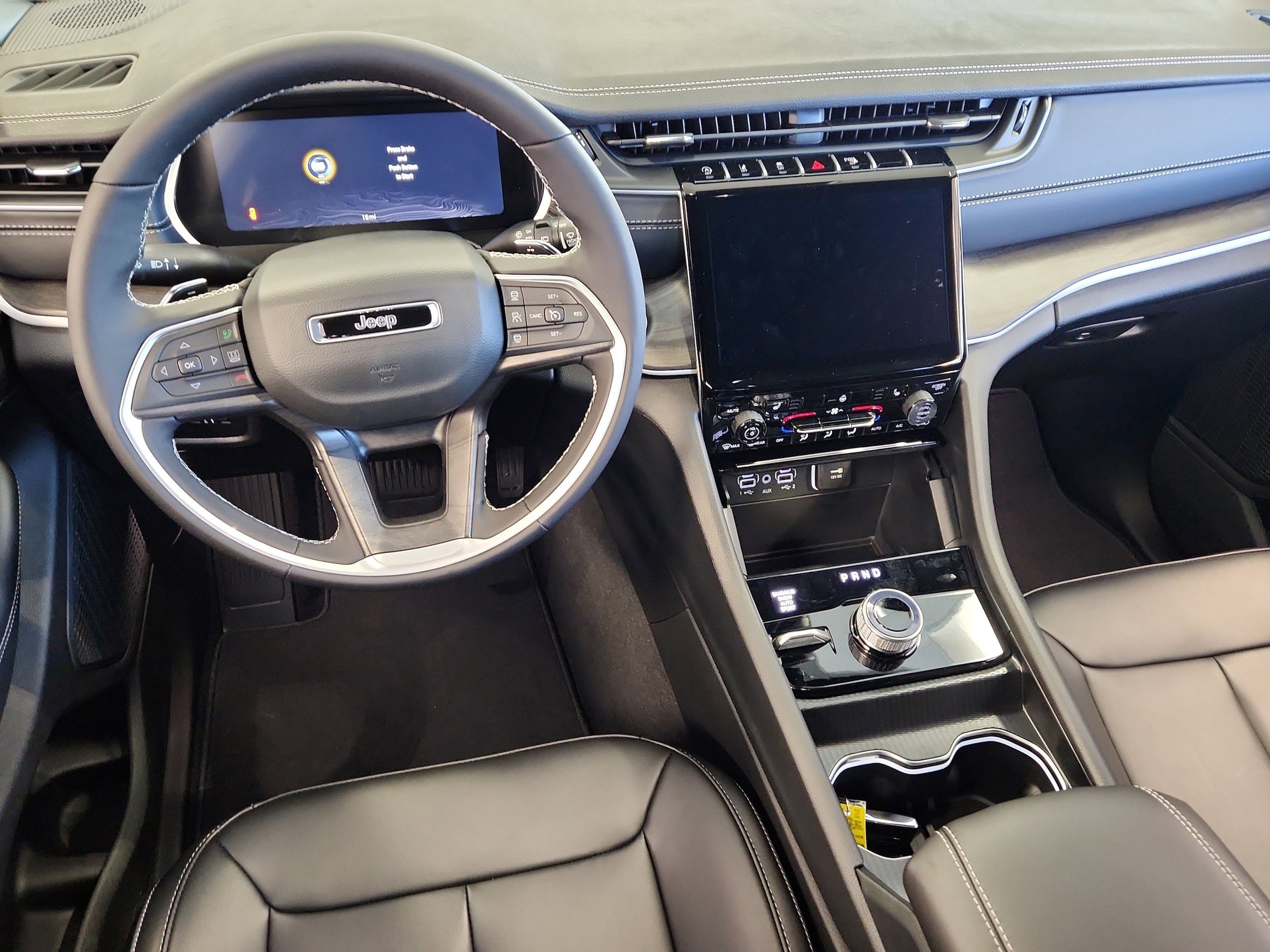 New 2025 Jeep Grand Cherokee Limited AWD/4WD image 13