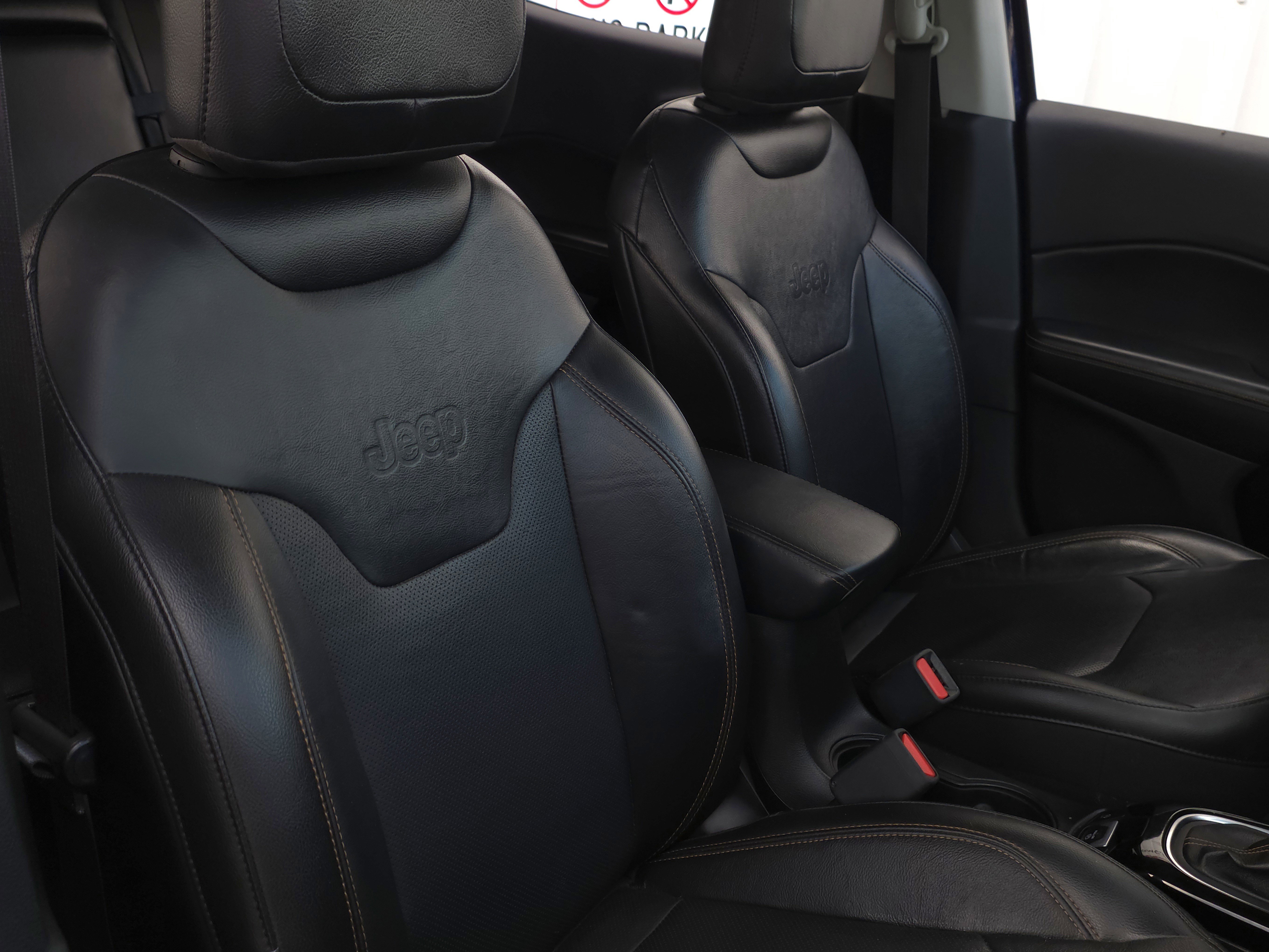 Used 2021 Jeep Compass Limited image 28