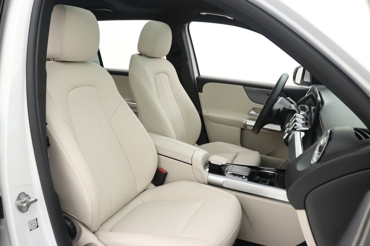 Certified 2022 Mercedes-Benz GLB 250 image 31