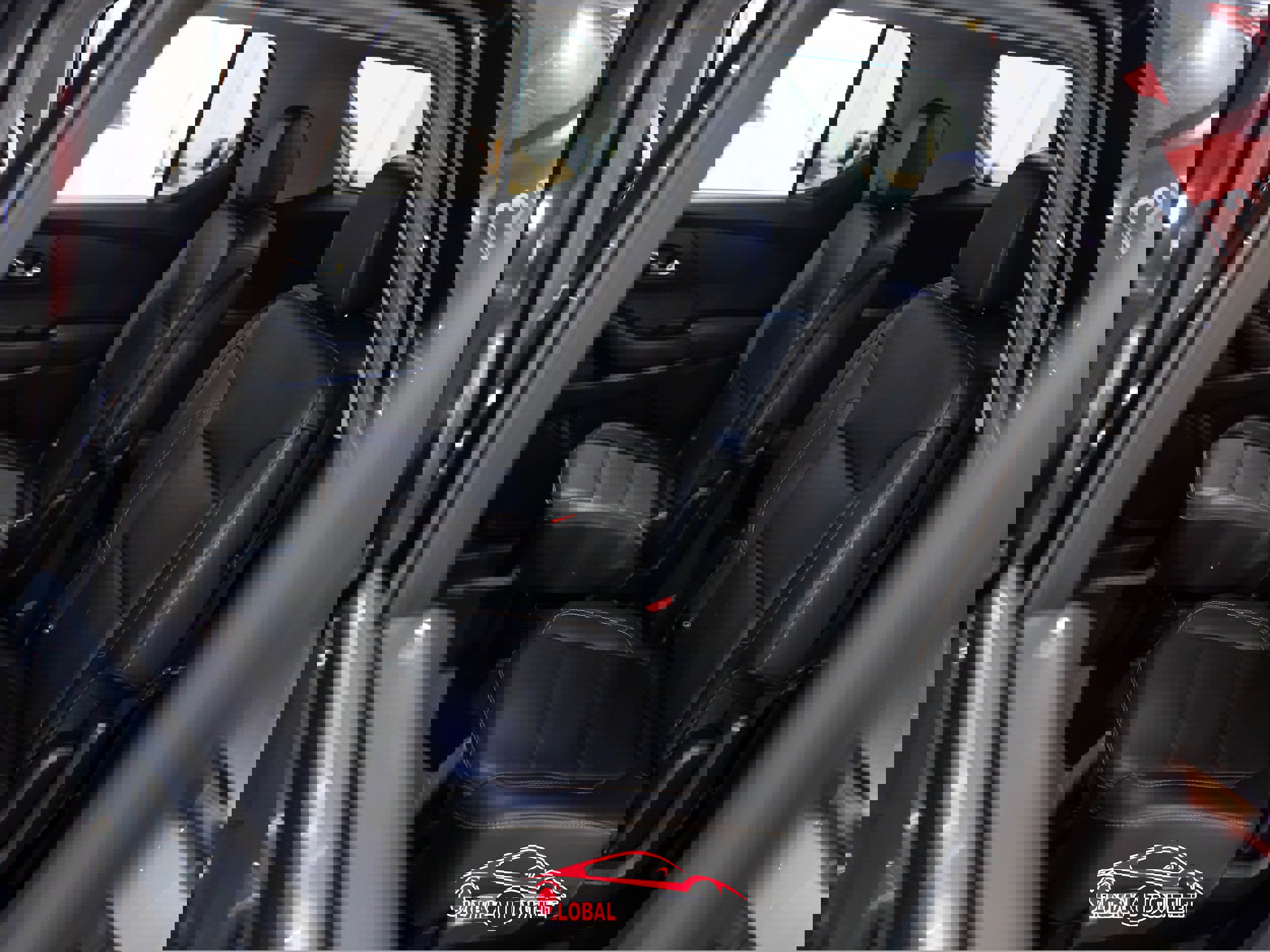 Used 2020 Chevrolet Traverse LT w/ Driver Confidence II Package image 21