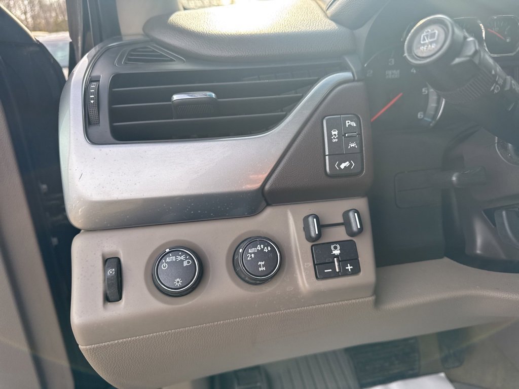 Used 2018 Chevrolet Tahoe LT image 24