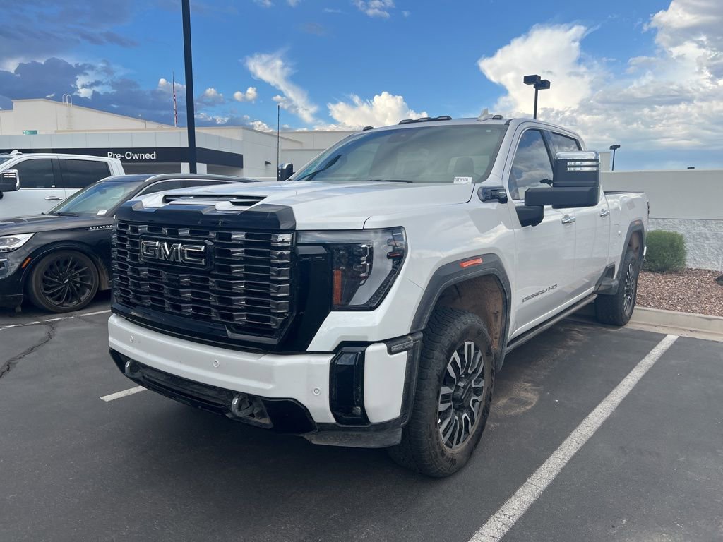 Used 2025 GMC Sierra 2500 Denali Ultimate image 1