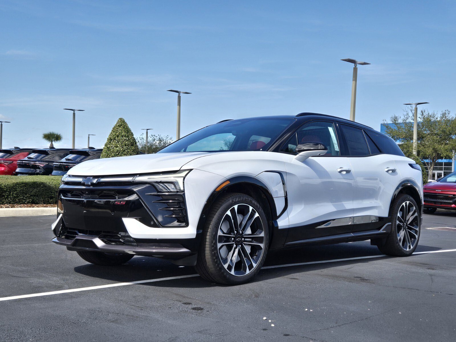 New 2026 Chevrolet Blazer EV SS image 2