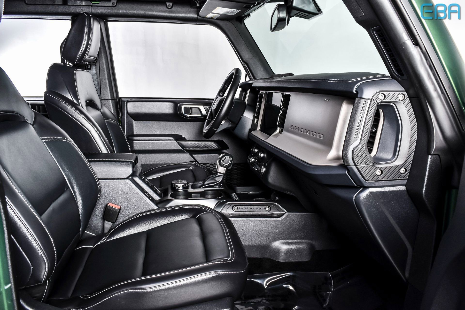 Used 2025 Ford Bronco Outer Banks AWD/4WD image 25